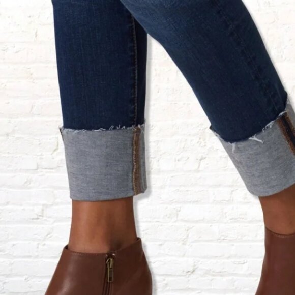 NWOT LOFT Petite Modern Straight Cuffed Raw Hem Medium Wash Blue Jean Size 29/8P - Picture 4 of 13